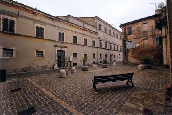 palazzo Antici 4