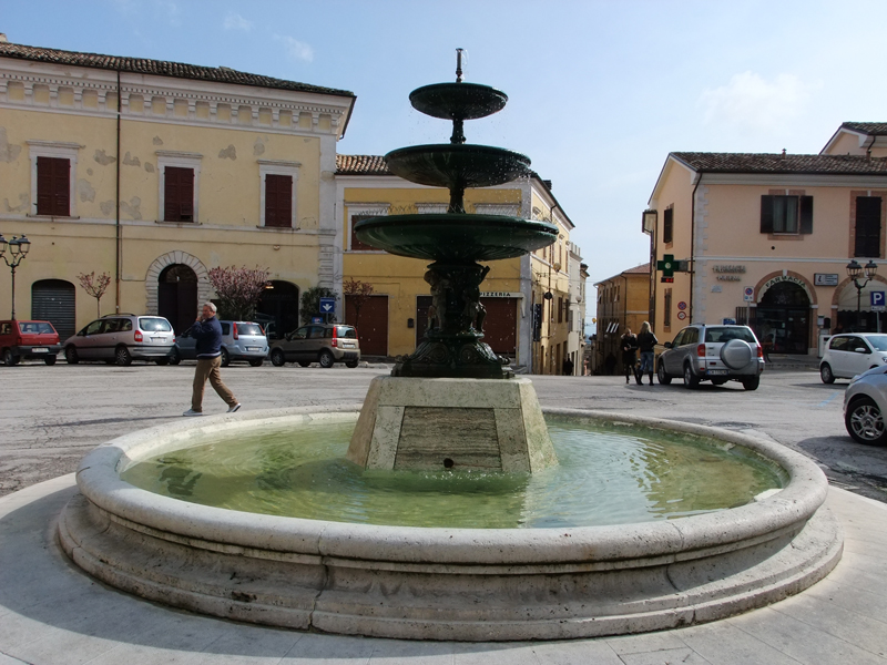 fontana piazza Matteotti
